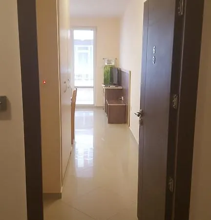 Apartamento Alex Pomorie
